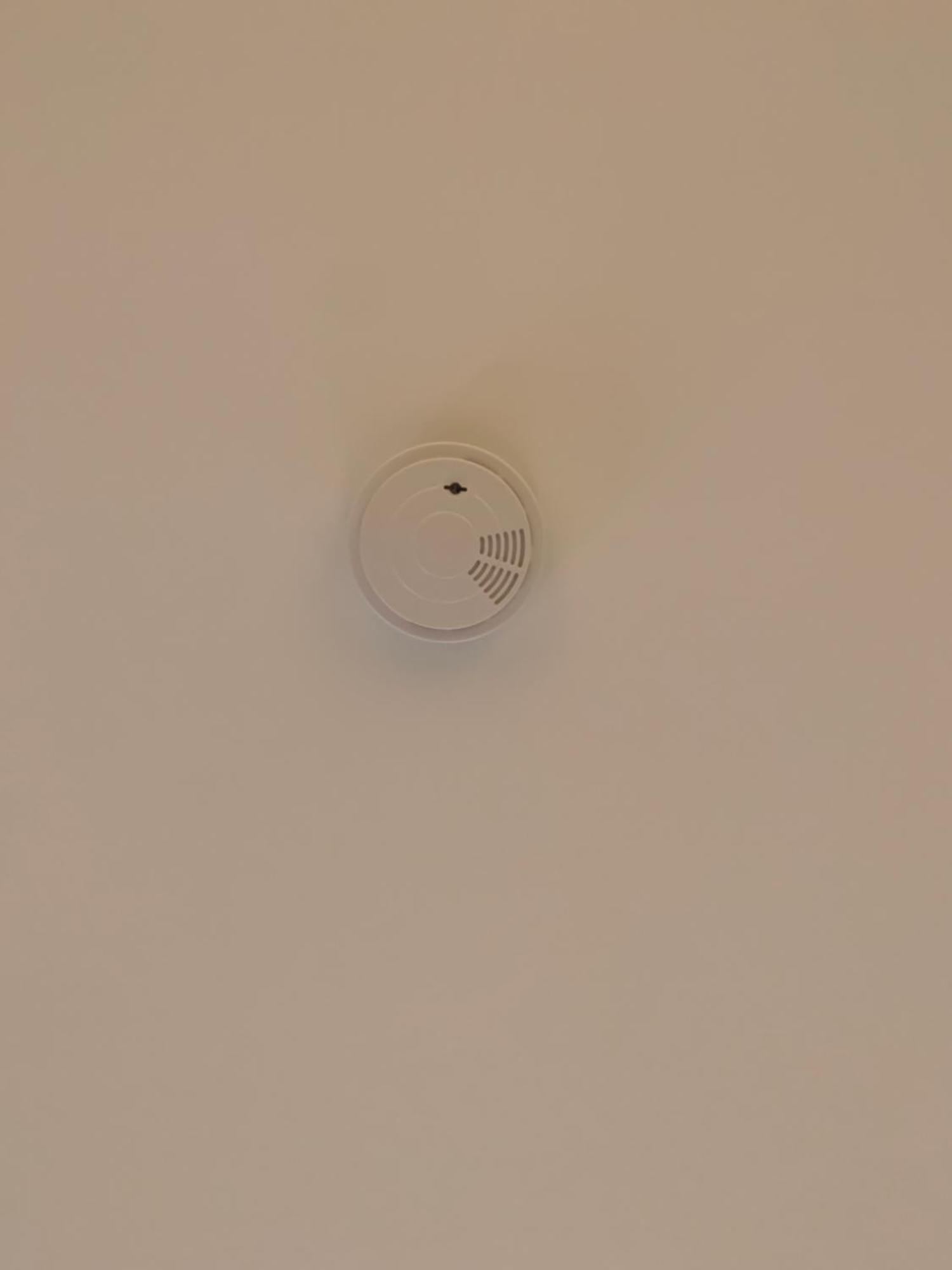 Dikol Two-Room Apartment-Self Check-In & Free Parking Near City Center Tallinn Exterior photo